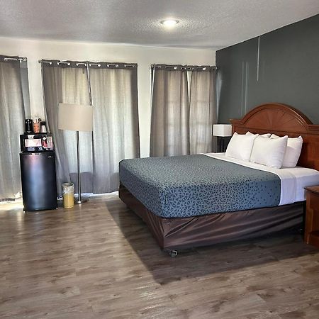 Econo Lodge Inn & Suites On The River Gatlinburg Dış mekan fotoğraf