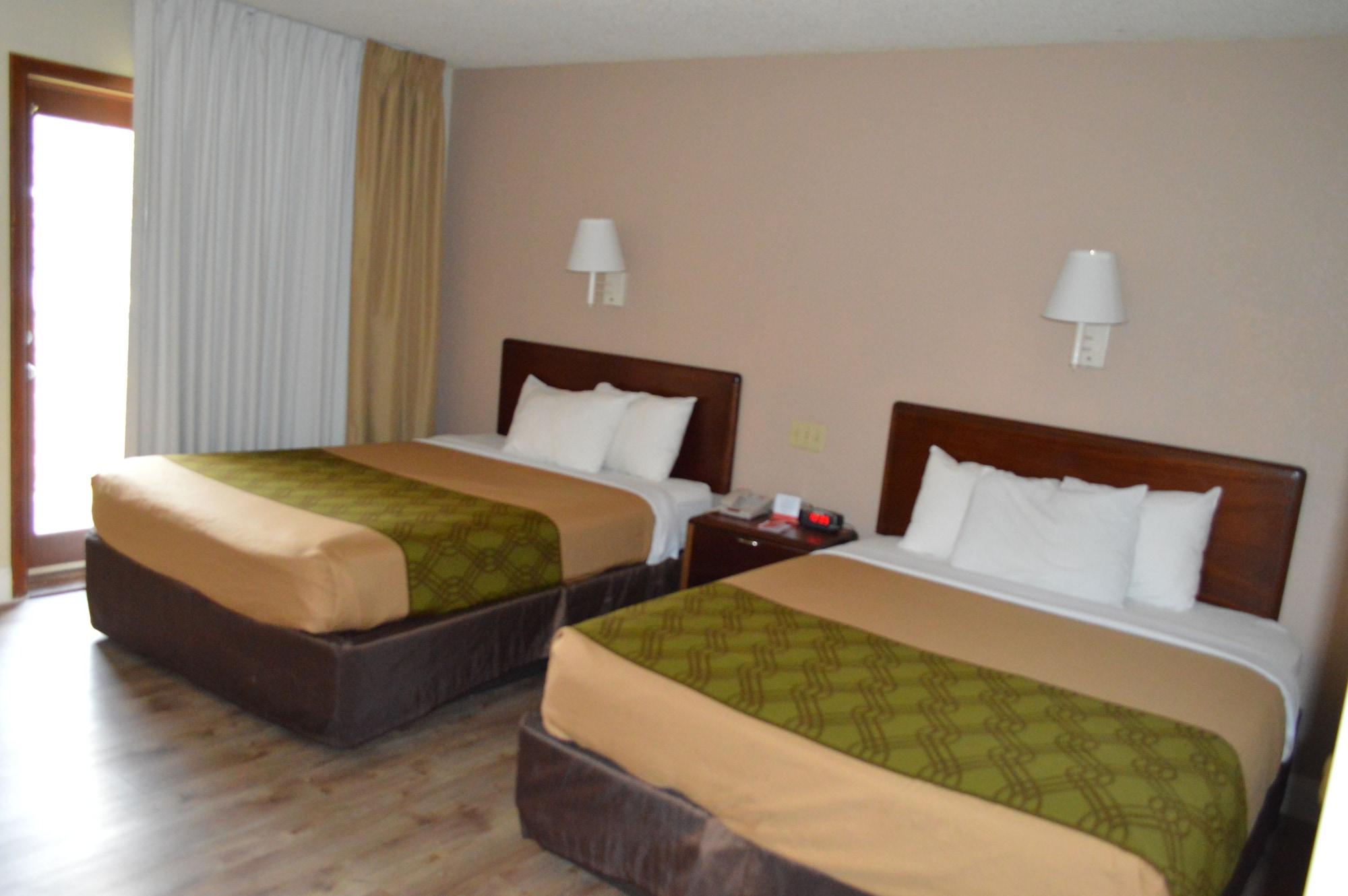 Econo Lodge Inn & Suites On The River Gatlinburg Dış mekan fotoğraf