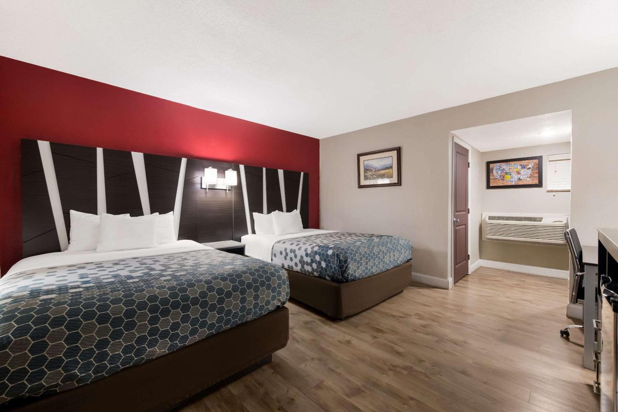 Econo Lodge Inn & Suites On The River Gatlinburg Dış mekan fotoğraf
