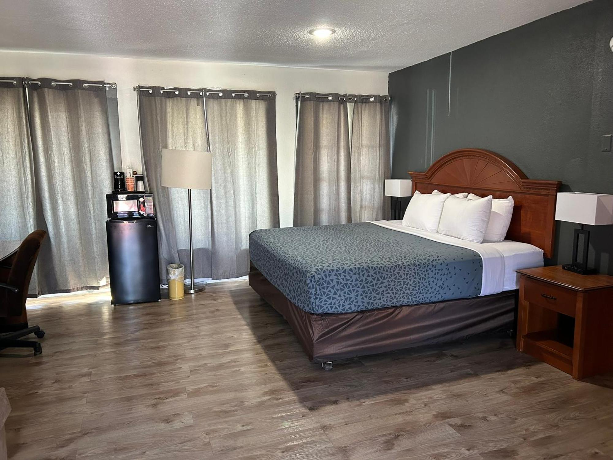Econo Lodge Inn & Suites On The River Gatlinburg Dış mekan fotoğraf